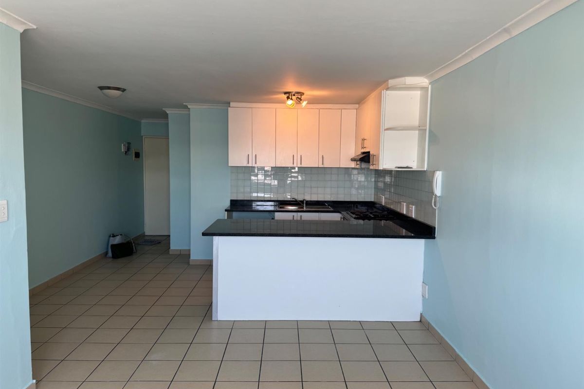 One-Bedroom Investment Apartment in a Prime Salt River Location - Photo 4