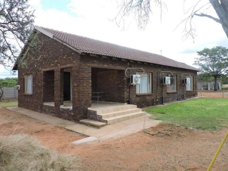 900 HECTARE GAME FARM FOR SALE - Photo 10