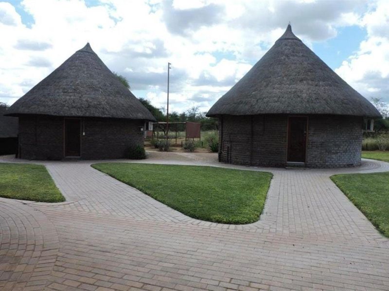 900 HECTARE GAME FARM FOR SALE - Photo 3