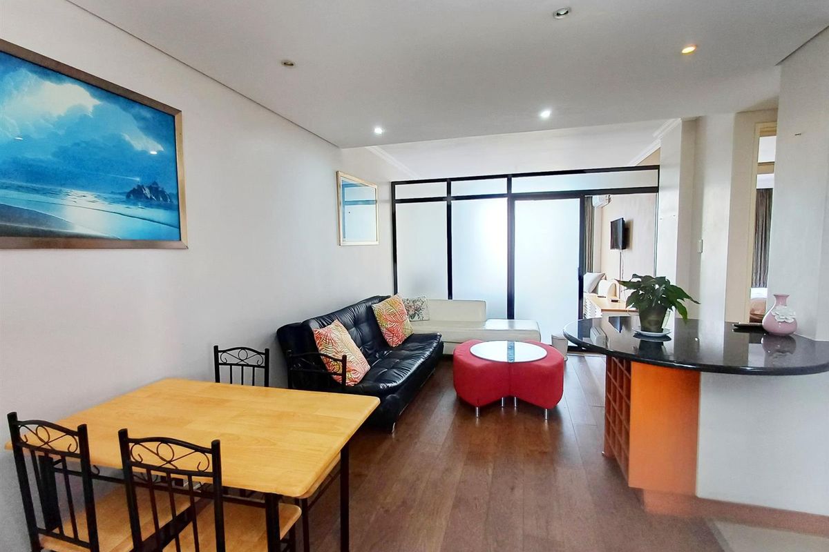 Fully Furnished Apartment with Stunning Ocean View To Rent in Umhlanga Rocks - Photo 4