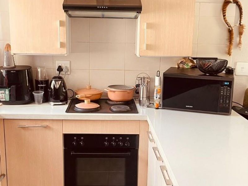 Apartment To Rent in Carlswald, Midrand - Photo 3