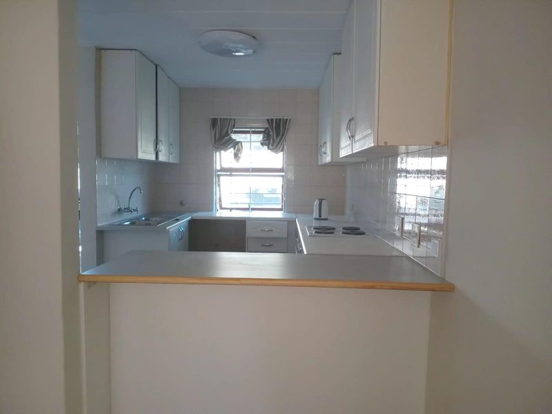 Duplex with a Lovely Size Garden but Unfortunately NOT Pet Friendly - Photo 10