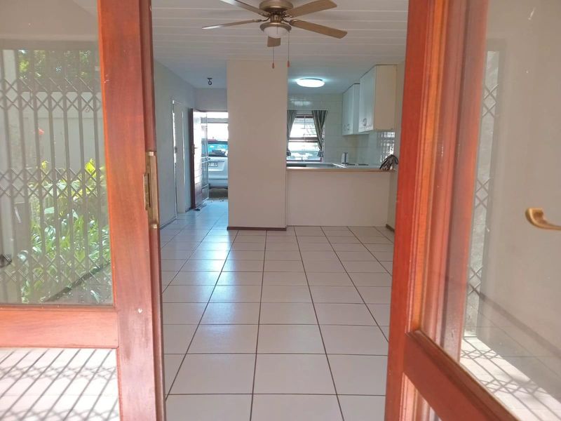 Duplex with a Lovely Size Garden but Unfortunately NOT Pet Friendly - Photo 5