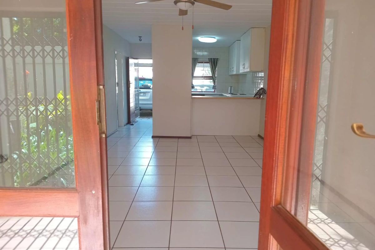 Duplex with a Lovely Size Garden but Unfortunately NOT Pet Friendly - Photo 5