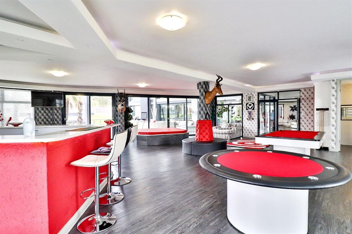 Modern excellence nestled within a prestigious equestrian estate - Photo 3