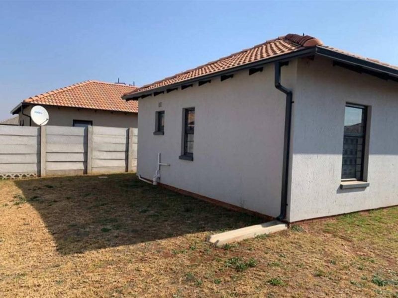 House To Rent in Protea Glen, Soweto - Photo 7