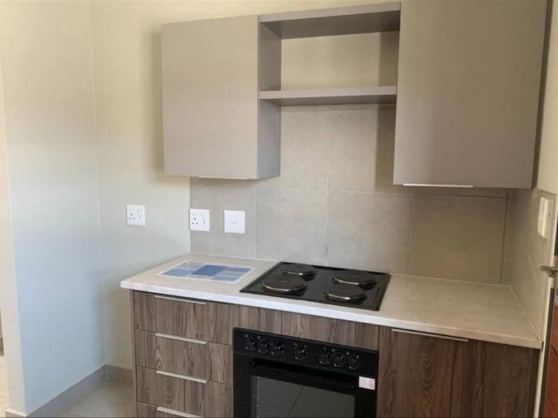 House To Rent in Protea Glen, Soweto - Photo 4