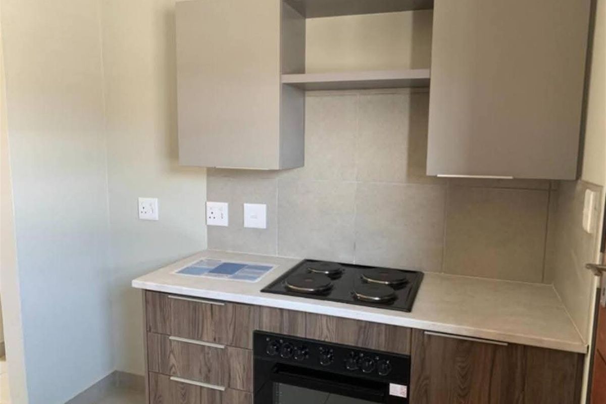 House To Rent in Protea Glen, Soweto - Photo 4