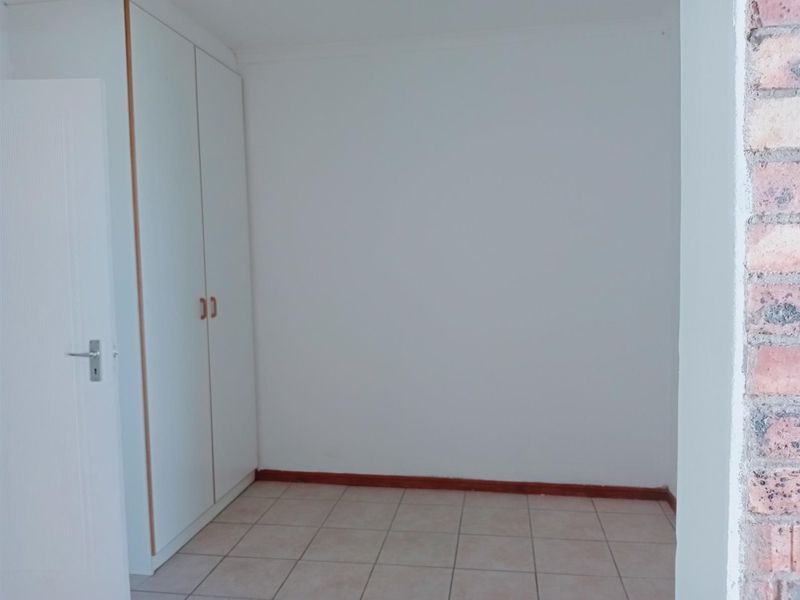 Starter Up or Scaling down?   This is for you - Photo 8