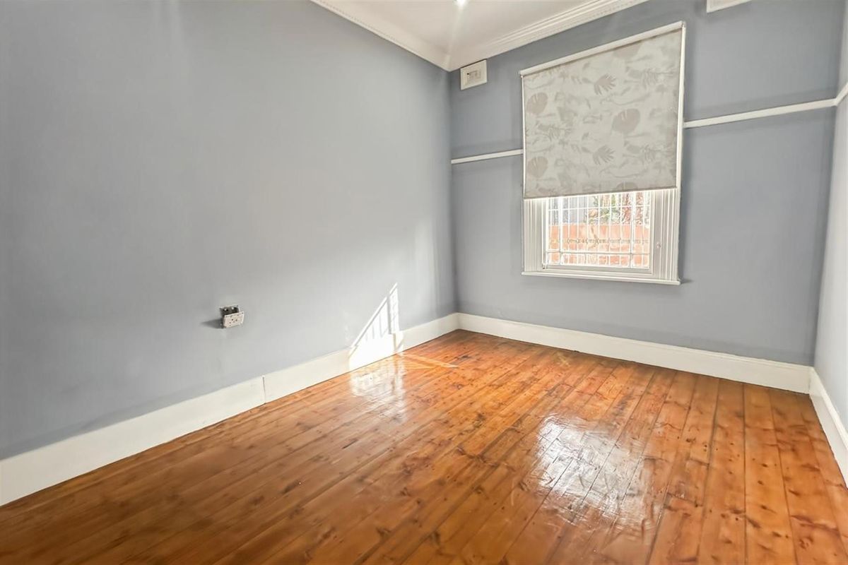 Commercial Property To Let - Photo 5