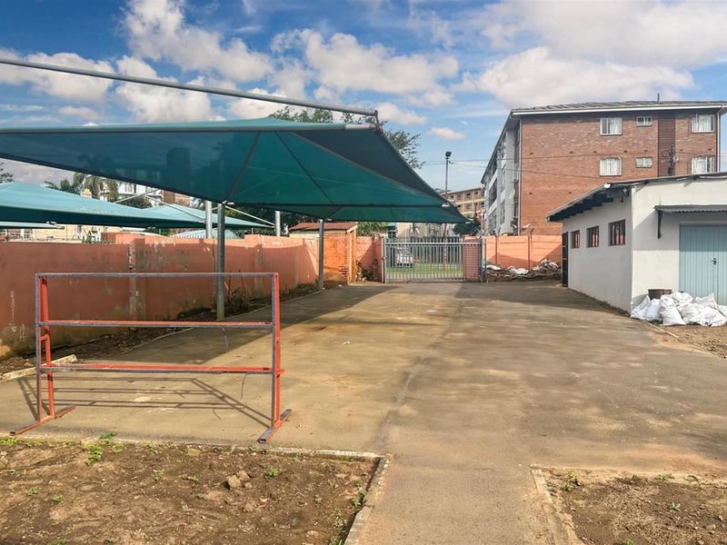 Commercial Property To Let - Photo 10