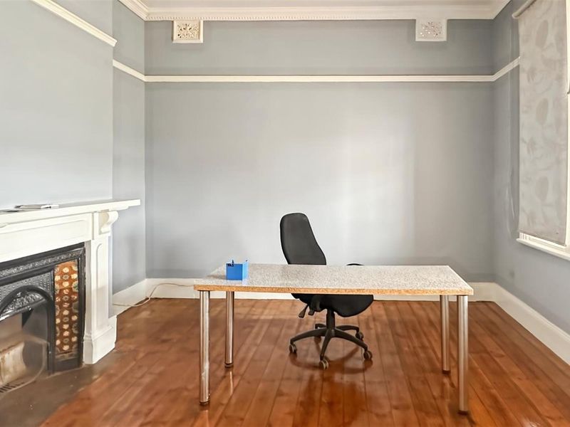 Commercial Property To Let - Photo 3
