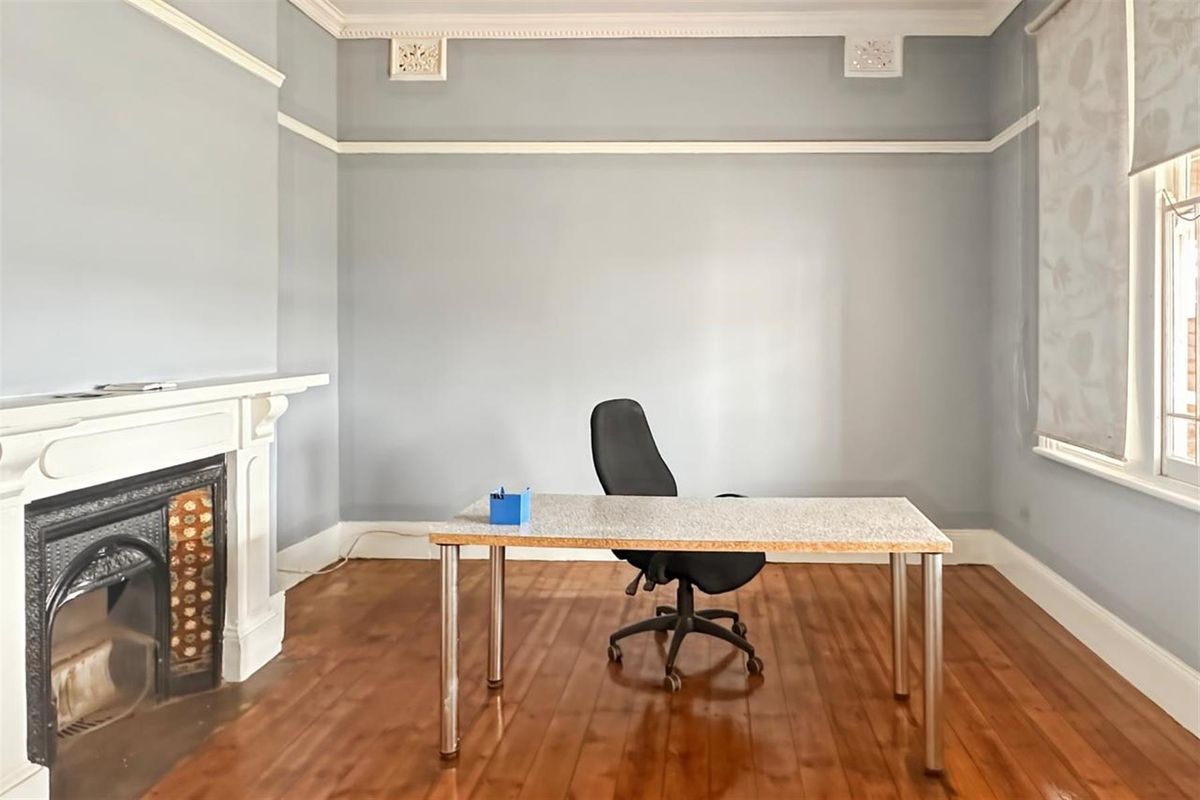 Commercial Property To Let - Photo 3