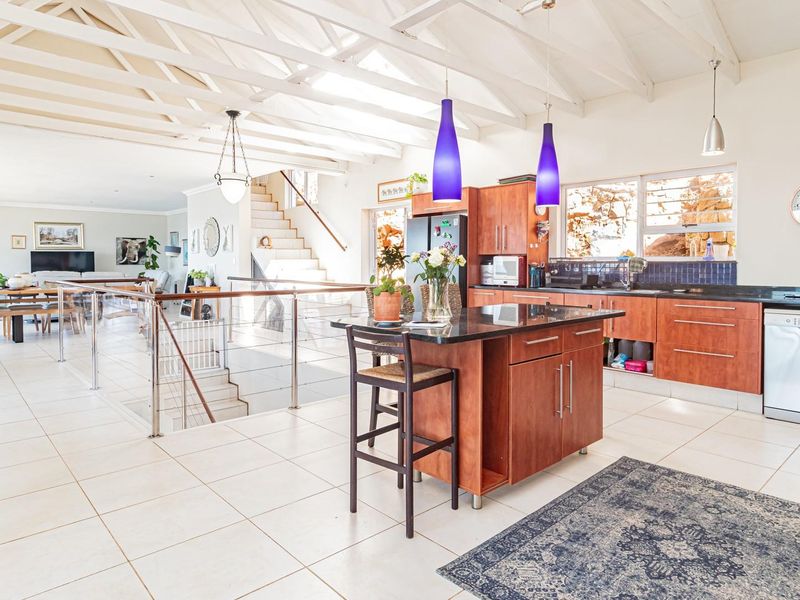 House For Sale in Cairnside, Simons Town - Photo 7