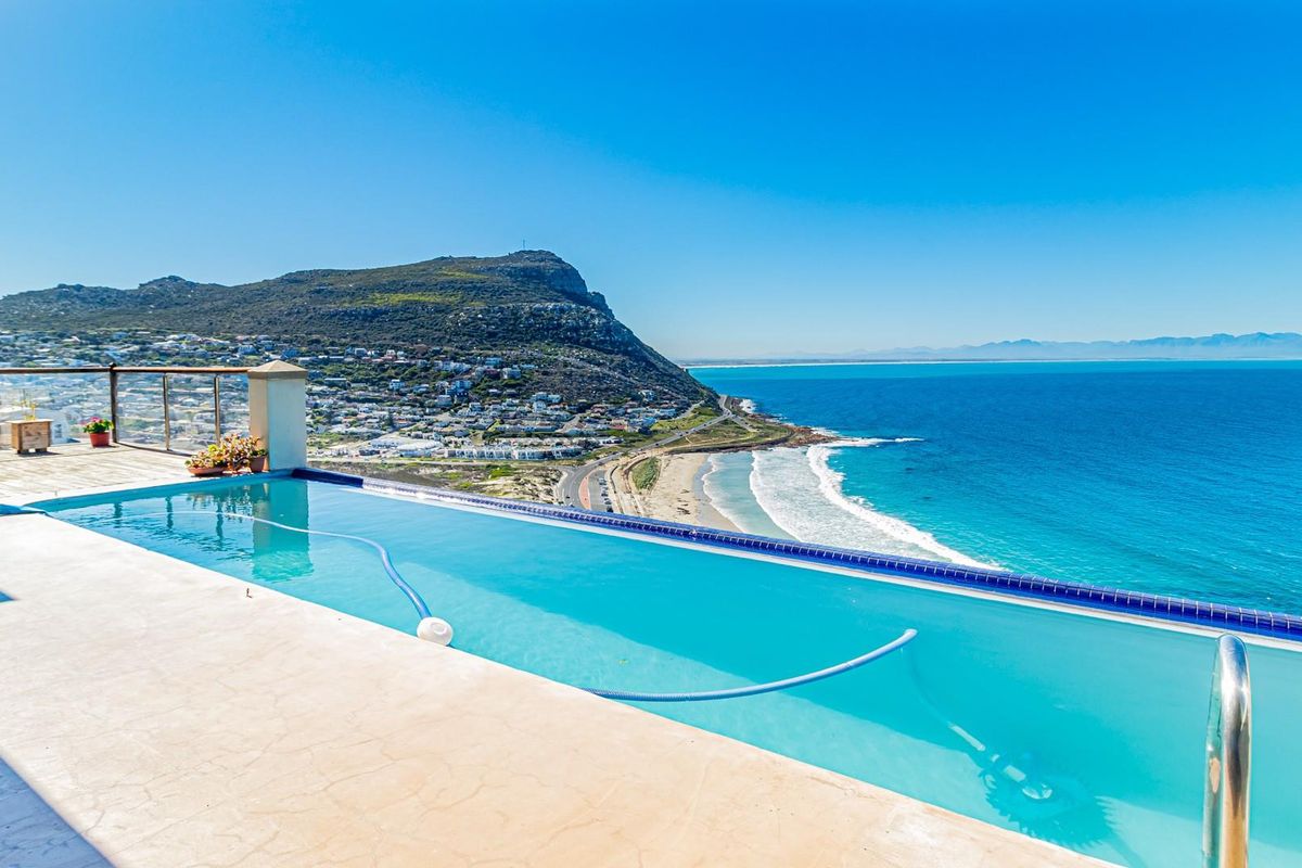 House For Sale in Cairnside, Simons Town - Photo 5