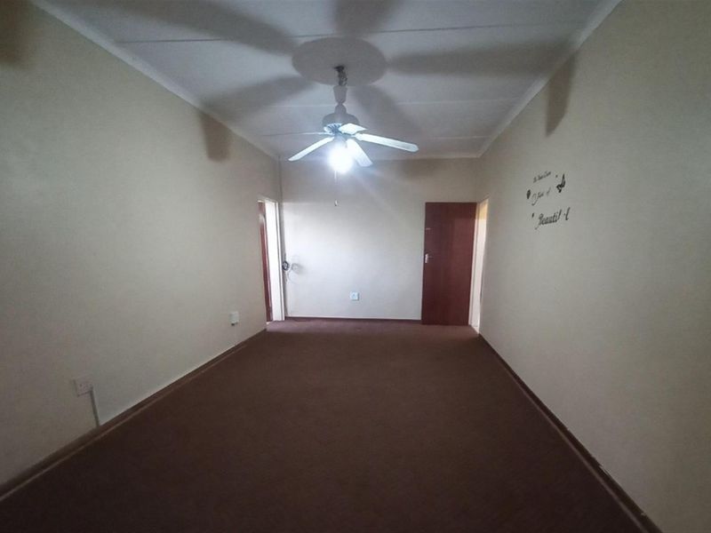 Small Holding For Sale in Ritchie - Photo 8