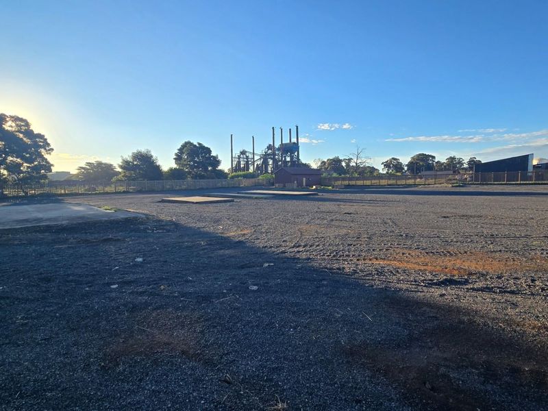 Expand Your Business Here - Workshop, Yard and Offices on 1.7HA - Photo 6