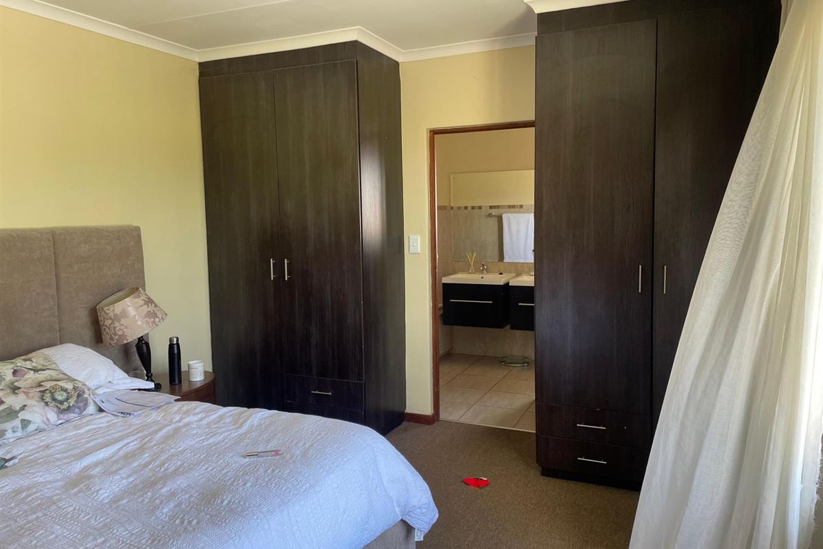 House To Rent in Noordwyk, Midrand - Photo 5