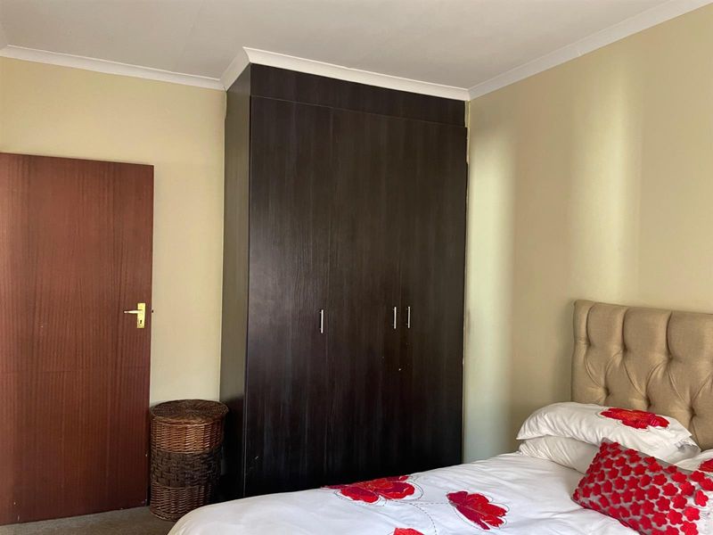 House To Rent in Noordwyk, Midrand - Photo 10