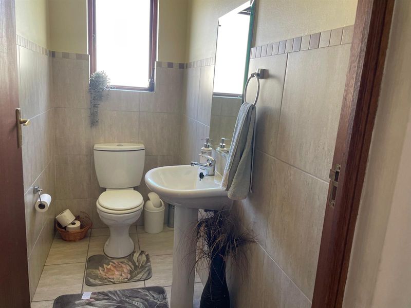 House To Rent in Noordwyk, Midrand - Photo 6