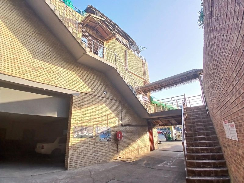 Bachelor Apartment To Rent in Ramsgate, Margate, KwaZulu Natal - Photo 7