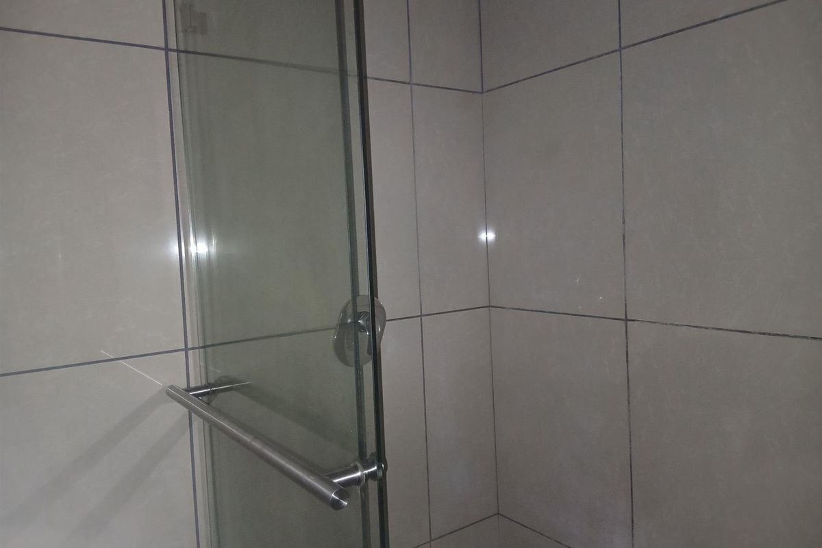 Studio Apartment To Rent in Ramsgate, Margate, KwaZulu Natal - Photo 4