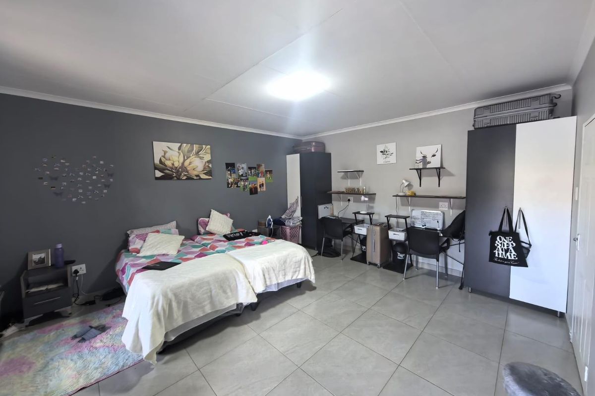 🎓 THE ULTIMATE INVESTOR’S EDGE: PRIME SPU STUDENT HOUSING HUB IN NEW PARK, KIMBERLEY - Photo 3