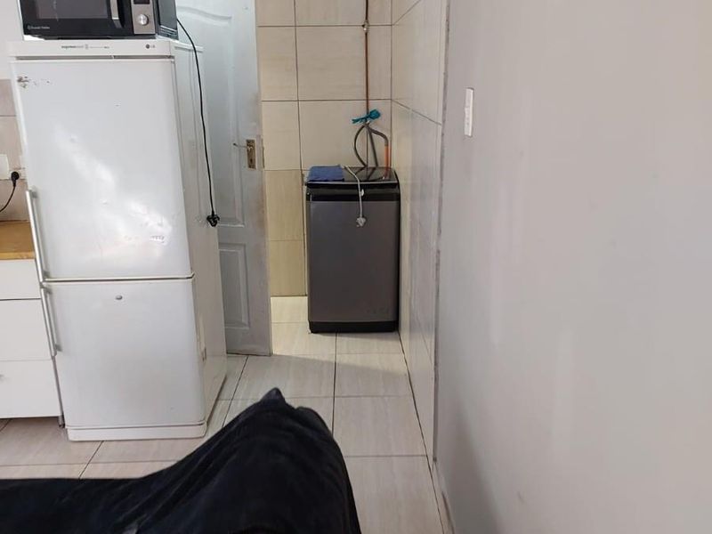 Cottage To Rent in Lyndhurst, Johannesburg - Photo 4