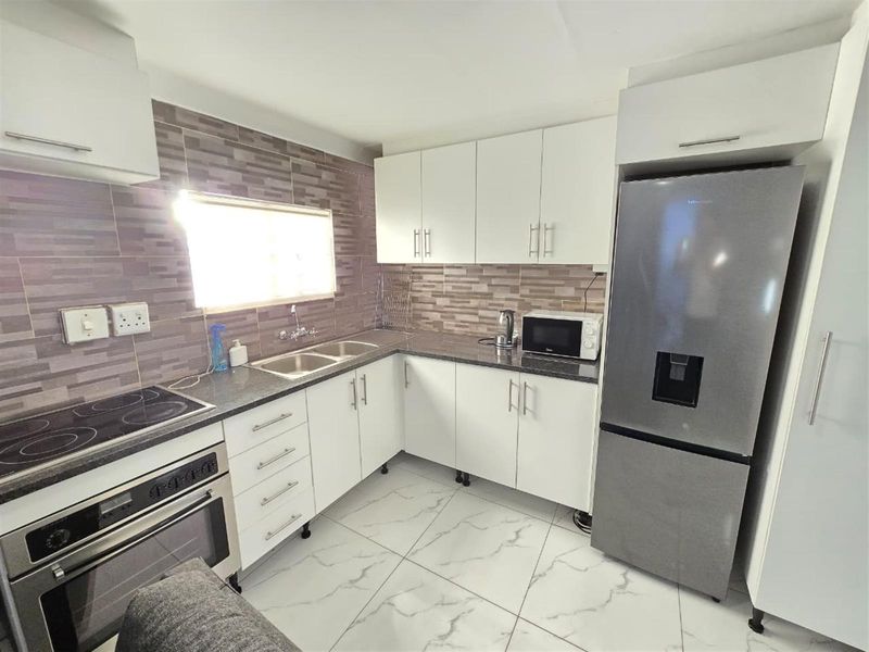 Apartment To Rent in Strathavon, Sandton - Photo 6