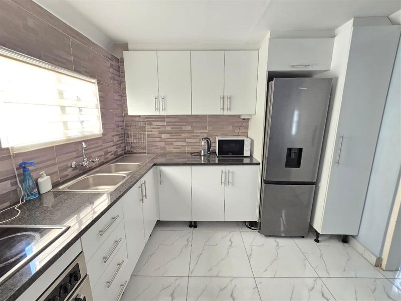 Apartment To Rent in Strathavon, Sandton - Photo 7