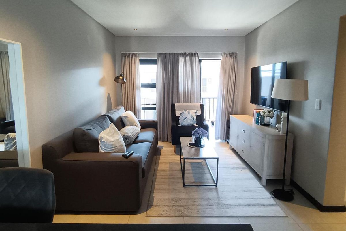 Apartment For Sale in Overbaakens Port Elizabeth - Photo 4