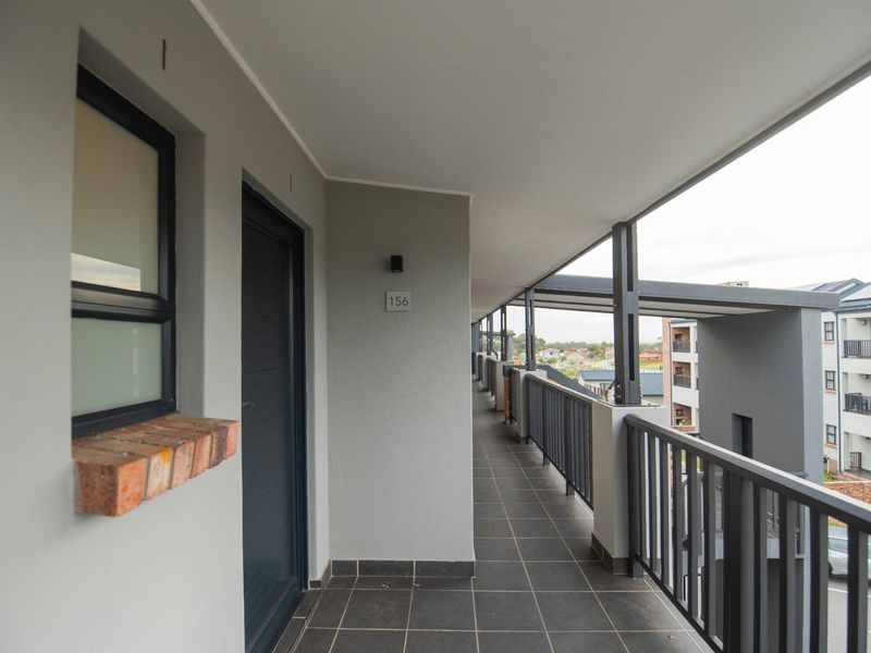 Apartment For Sale in Overbaakens Port Elizabeth - Photo 10