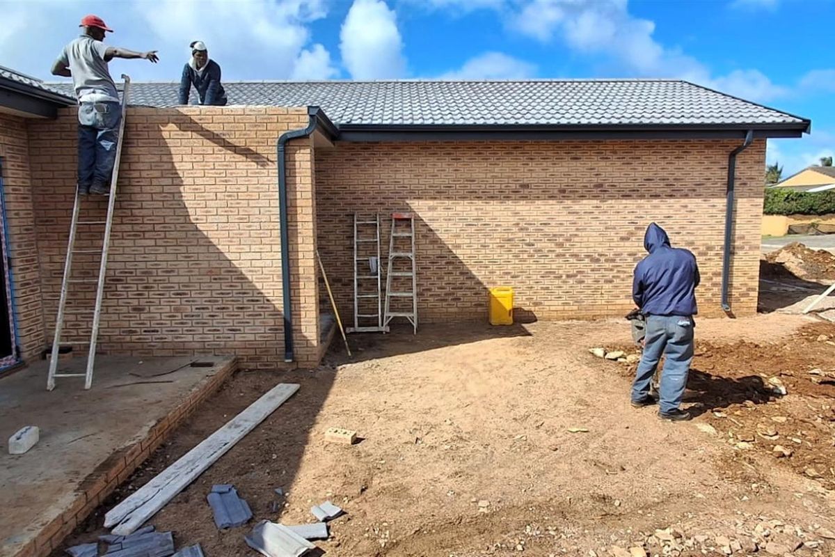 Modern 4 Bedroom, 3 Bathroom Home for Sale in Noorsekloof - Stylish New Build with Premium Finishes - Photo 2