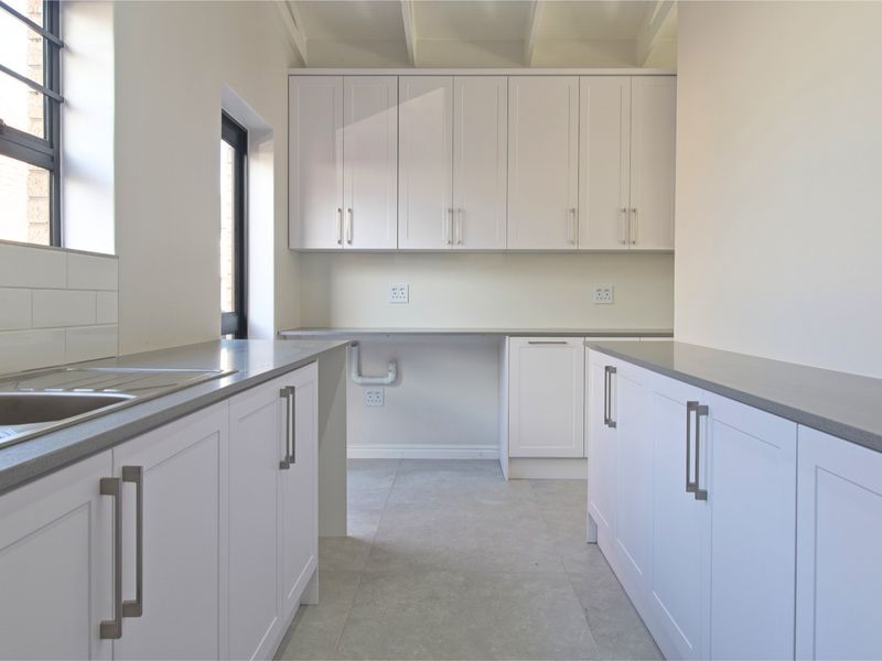 Modern 3 Bedroom, 2 Bathroom Home for Sale in Noorsekloof - Stylish New Build with Premium Finishes - Photo 8