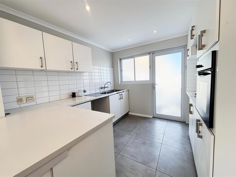 House To Rent in Edgemead, Goodwood - Photo 5