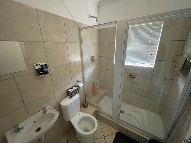 2 Bedroom Ground Floor Flat for Sale in Blue Downs | Belladonna Estate - Photo 6
