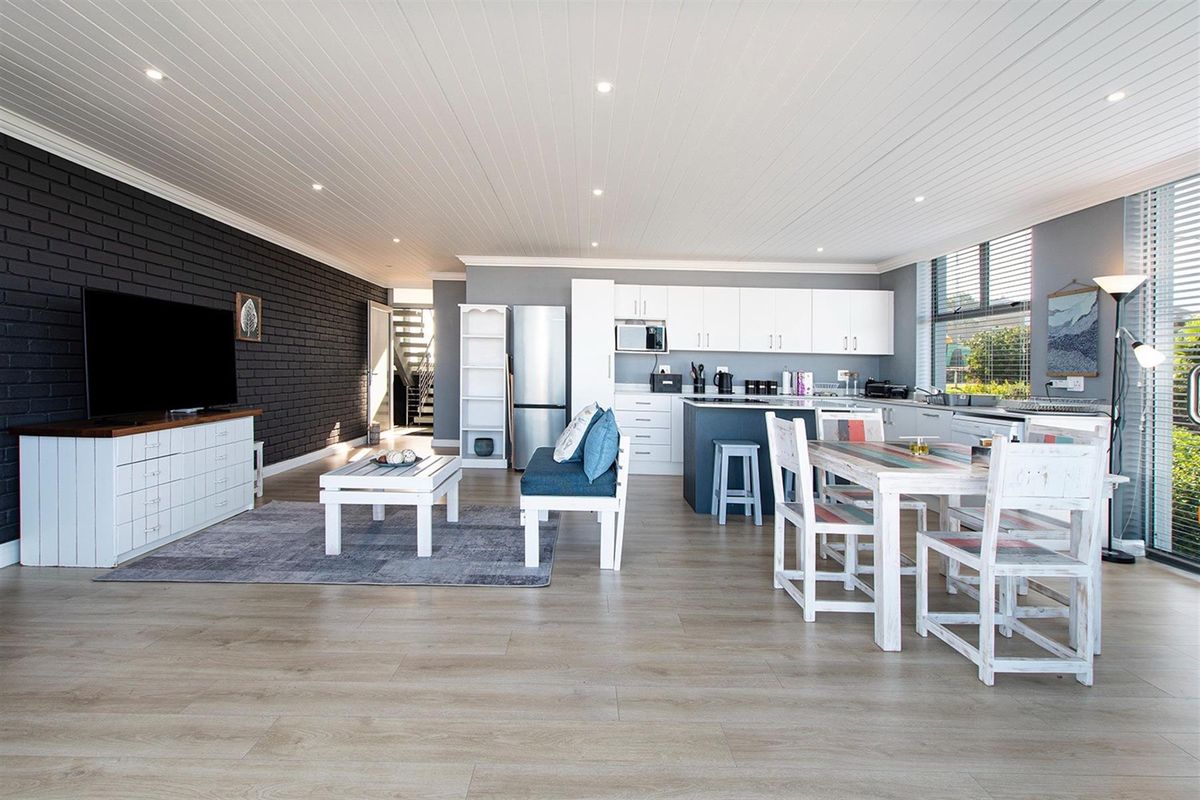 Apartment To Rent in Dana Bay, Mossel Bay - Photo 4