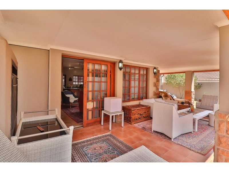 House For Sale in Sought After Security Complex - Photo 10