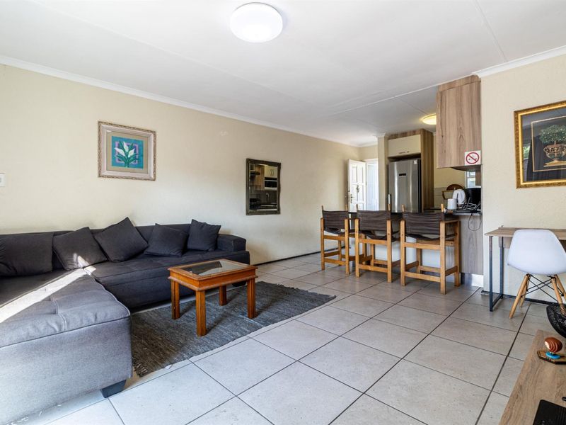 Fantastic 2-Bed Apartment in Morningside Hills, Sandton - Photo 6