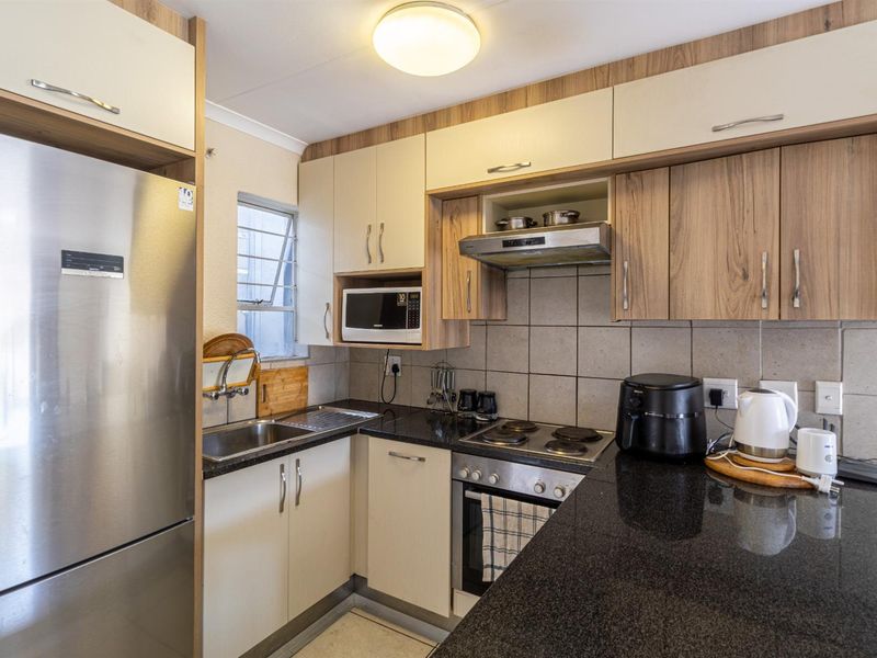 Fantastic 2-Bed Apartment in Morningside Hills, Sandton - Photo 5