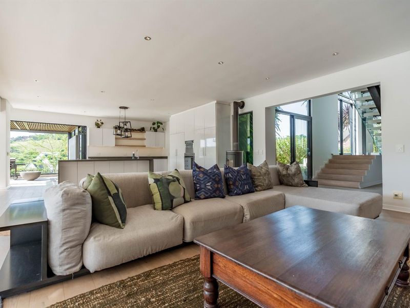 Spacious Entertainer’s Home with Conservancy Views and Flatlet - Photo 9