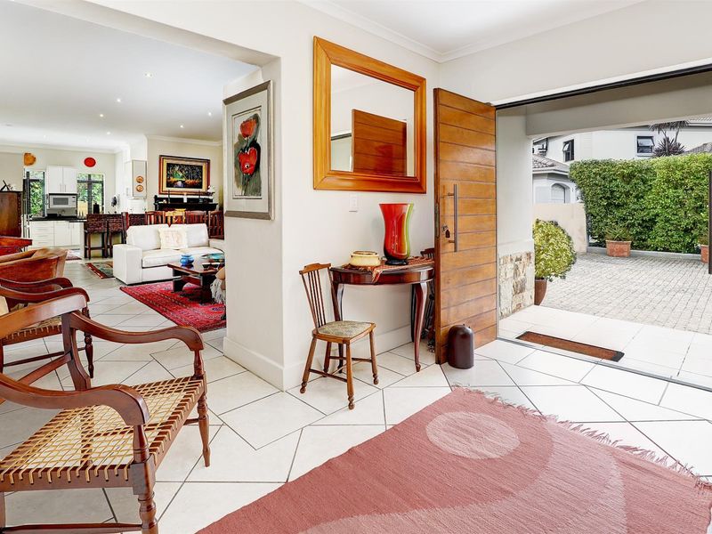 House For Sale in Welgevonden Estate, Durbanville - Photo 2