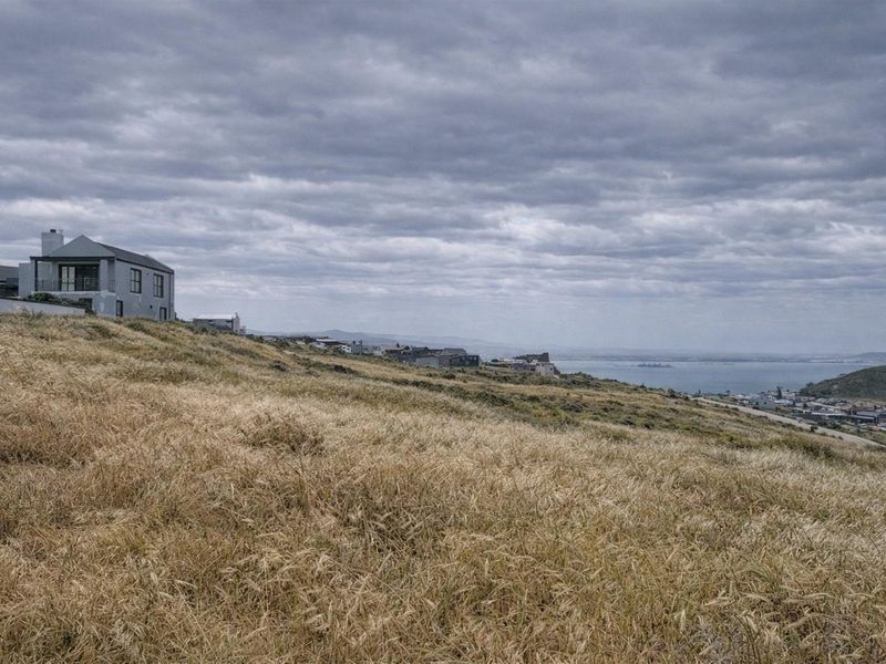 652m2 Vacant Stand for Sale in Hoogland Mountain Estate, Saldanha - Secure Coastal Living - Photo 2