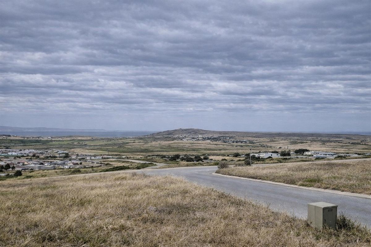 652m2 Vacant Stand for Sale in Hoogland Mountain Estate, Saldanha - Secure Coastal Living - Photo 3