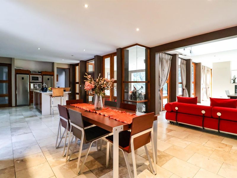 4 Bedroom House for sale in Bryanston, Sandton - Photo 10