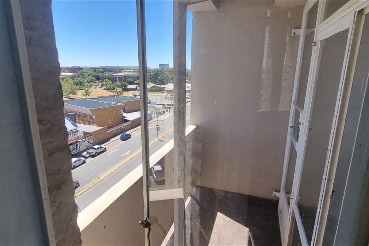 Studio Apartment To Rent in Kimberley - Photo 3