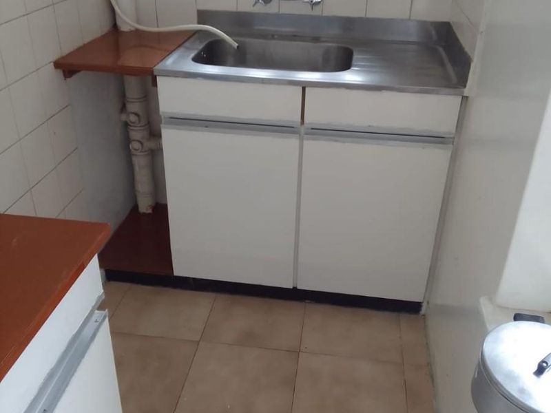 Studio Apartment To Rent in Kimberley - Photo 5