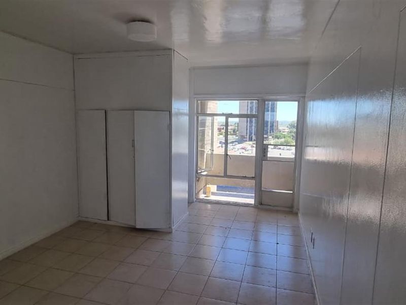 Studio Apartment To Rent in Kimberley - Photo 9