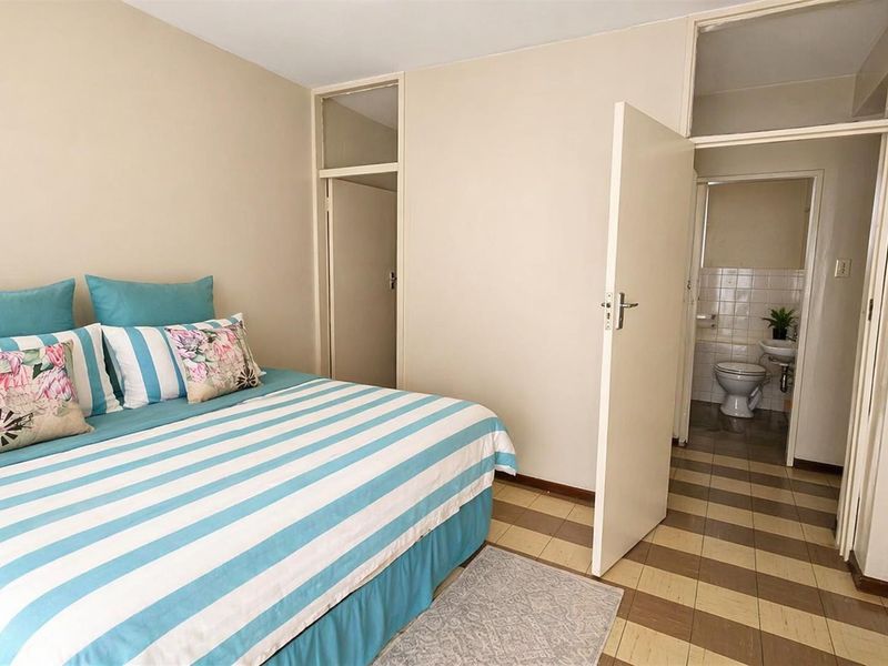 DELIGHTFUL APARTMENT - 1 -2BEDS. - Photo 5