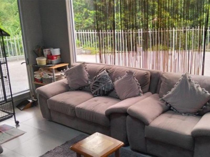 Fully furnished home For Sale in Sea Park, Port Shepstone, KwaZulu Natal - Photo 4